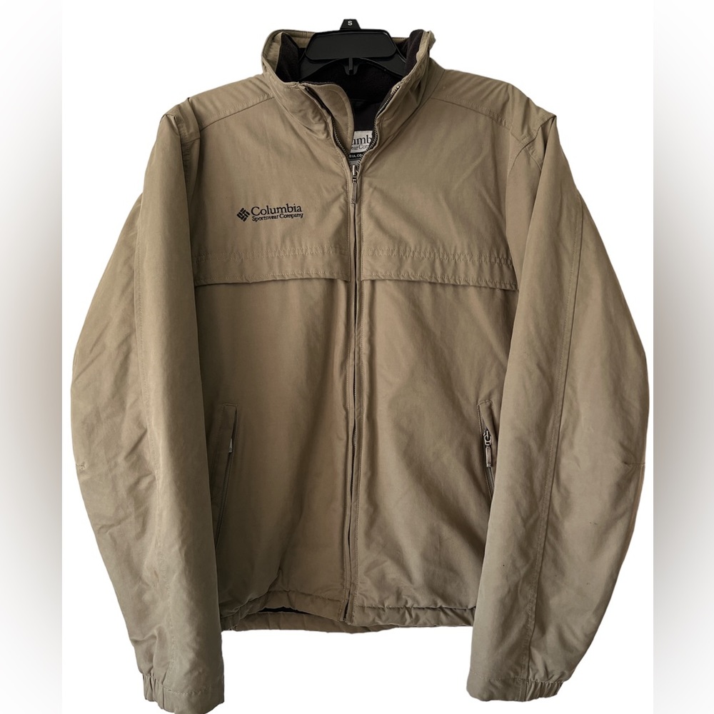 Men’s Columbia Insulated Jacket! Size M